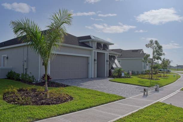 Best Local Driveway Pavers  in Lakes Of The Four Seasons, IN